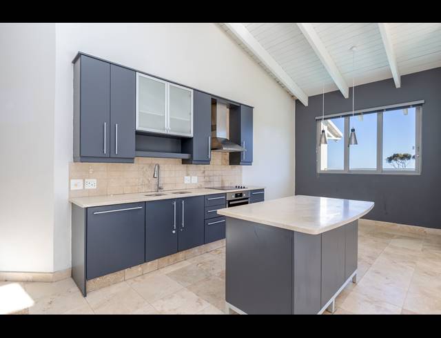 3 BEDROOM APARTMENT TO LET IN CAMPS BAY